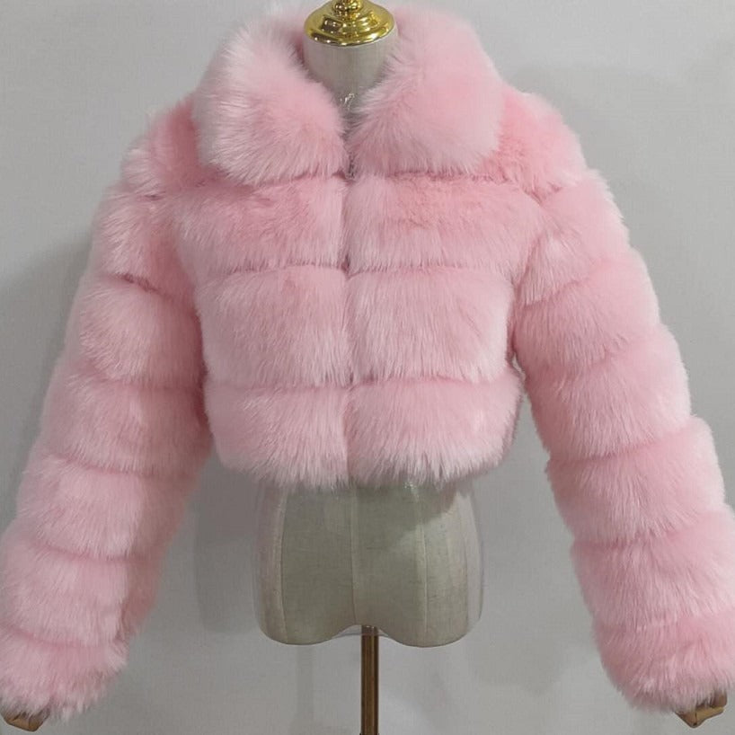 Abrigo de mujer de piel sintetica con cuello de solapa