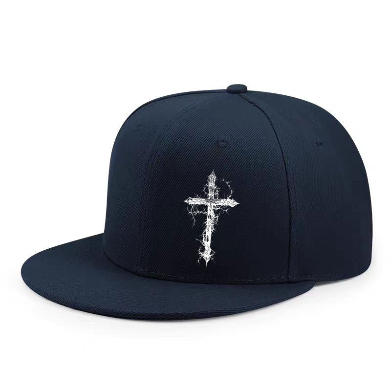 Gorra de béisbol de visera plana con bordado de cruz y rayo